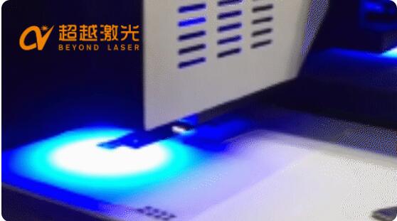 FPC紫外激光切割機，打造5G產(chǎn)品制造專(zhuān)業(yè)利器