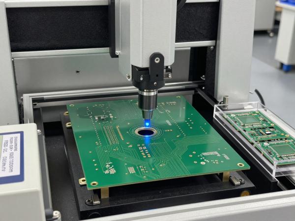 微孔之道：激光技術(shù)如何破解FPC銅基板加工難題，賦能本土智造升級(jí)